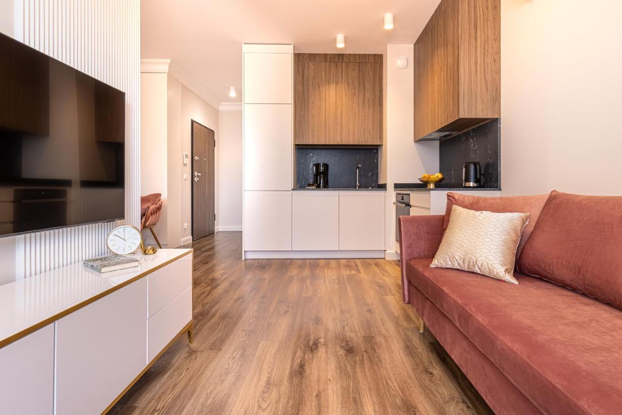 Zloty Lotos-Srodmiescie Z Darmowym Parkingiem Apartment Gdansk Bagian luar foto
