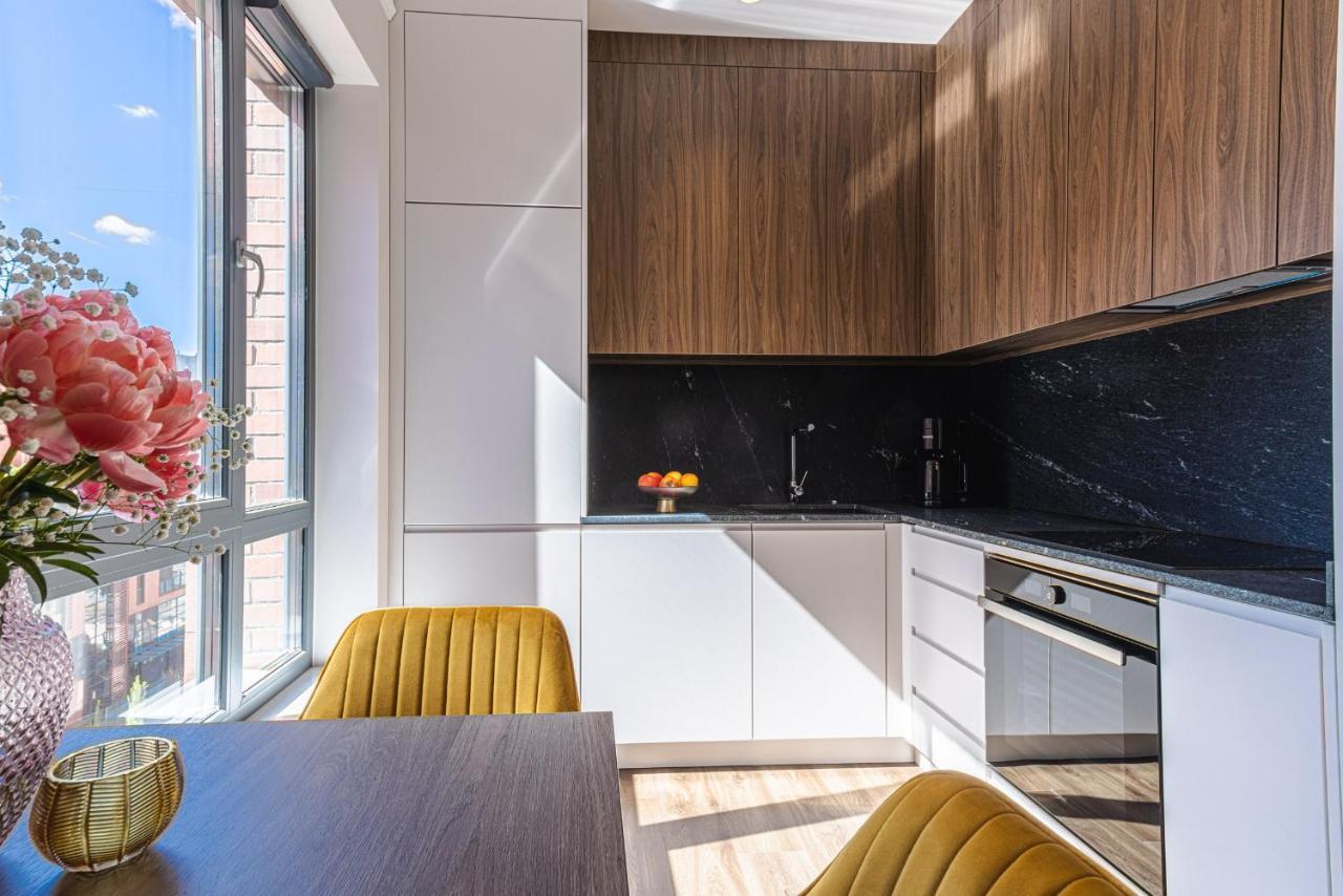Zloty Lotos-Srodmiescie Z Darmowym Parkingiem Apartment Gdansk Bagian luar foto